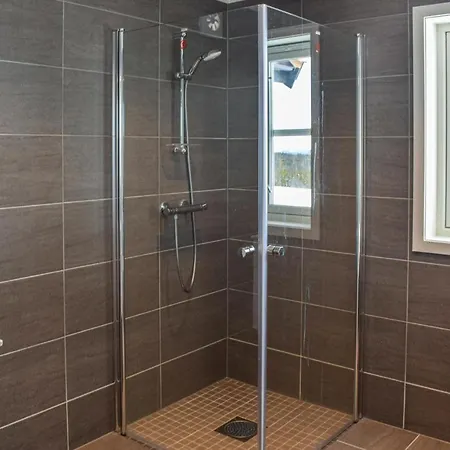 3 Bedroom Amazing In Feriehus *